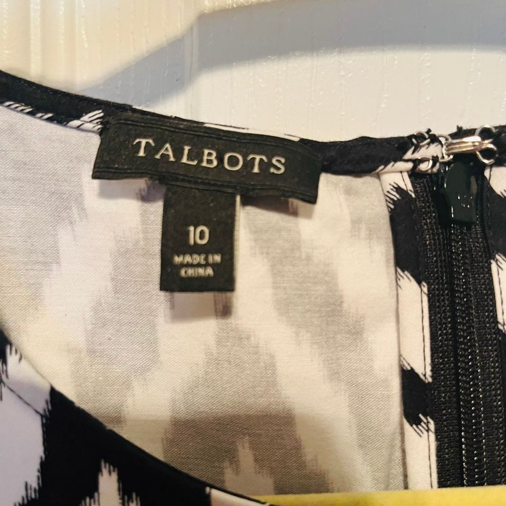 TALBOTS Womens Size 10 Black White Cotton Blouse Top Short Sleeve Popover - Picture 4 of 11
